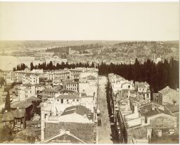 Panorama de la Corne d’Or depuis la Tour de
Galata © Musée Guimet, Paris, Distr. Rmn / Image Guimet Panorama de la Corne d’Or depuis la Tour de
Galata © Musée Guimet, Paris, Distr. Rmn / Image Guimet