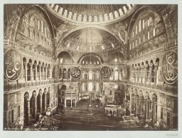 Nef centrale de la basilique Sainte-Sophie © Musée Guimet, Paris, Distr. Rmn / Image Guimet Nef centrale de la basilique Sainte-Sophie © Musée Guimet, Paris, Distr. Rmn / Image Guimet