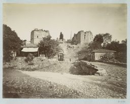 Porte de Silivri (Silivri Kapı), murailles
d’Istanbul © Musée Guimet, Paris, Distr. Rmn / Image Guimet Porte de Silivri (Silivri Kapı), murailles
d’Istanbul © Musée Guimet, Paris, Distr. Rmn / Image Guimet