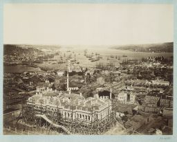 La péninsule historique et l’entrée du Bosphore depuis la
tour de Beyazit © Musée Guimet, Paris, Distr. Rmn / Image Guimet La péninsule historique et l’entrée du Bosphore depuis la
tour de Beyazit © Musée Guimet, Paris, Distr. Rmn / Image Guimet