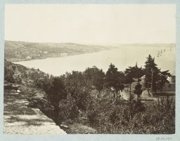 Vue du Bosphore à hauteur de Vaniköy en direction du
sud © Musée Guimet, Paris, Distr. Rmn / Image Guimet Vue du Bosphore à hauteur de Vaniköy en direction du
sud © Musée Guimet, Paris, Distr. Rmn / Image Guimet