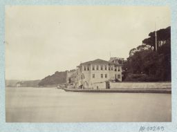 Résidence d’été des ambassadeurs de France © Musée Guimet, Paris, Distr. Rmn / Image Guimet Résidence d’été des ambassadeurs de France © Musée Guimet, Paris, Distr. Rmn / Image Guimet