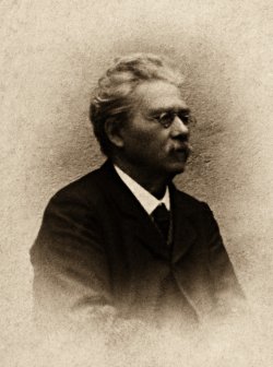 © Collection Engin Özendes. © Collection Engin Özendes.